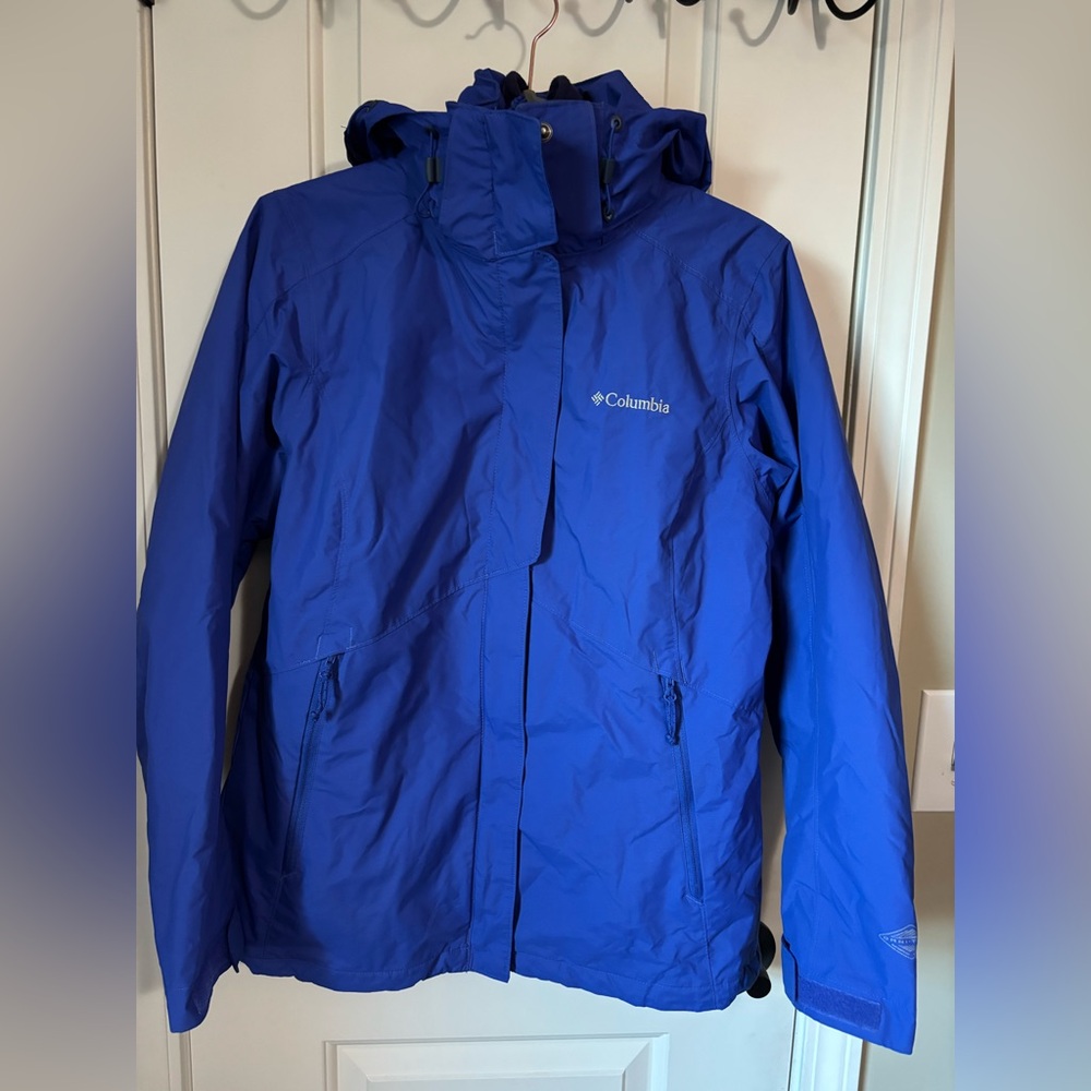 Columbia Women’s Omni-Tech 2-Layer Blue Winter Coat